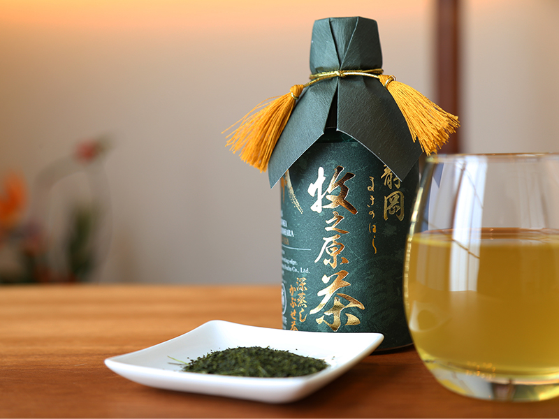 Premium Bottled Green Tea (Makinohara Fukamushi Kabuse-cha)